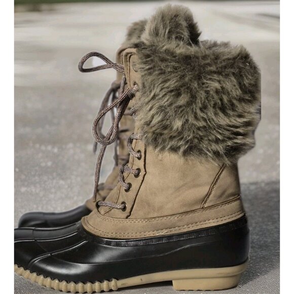 Etc! Faux Fur Snow Winter Boot Quilted Leather Lace-Up Boots Women's Size 7/8 - Picture 1 of 7